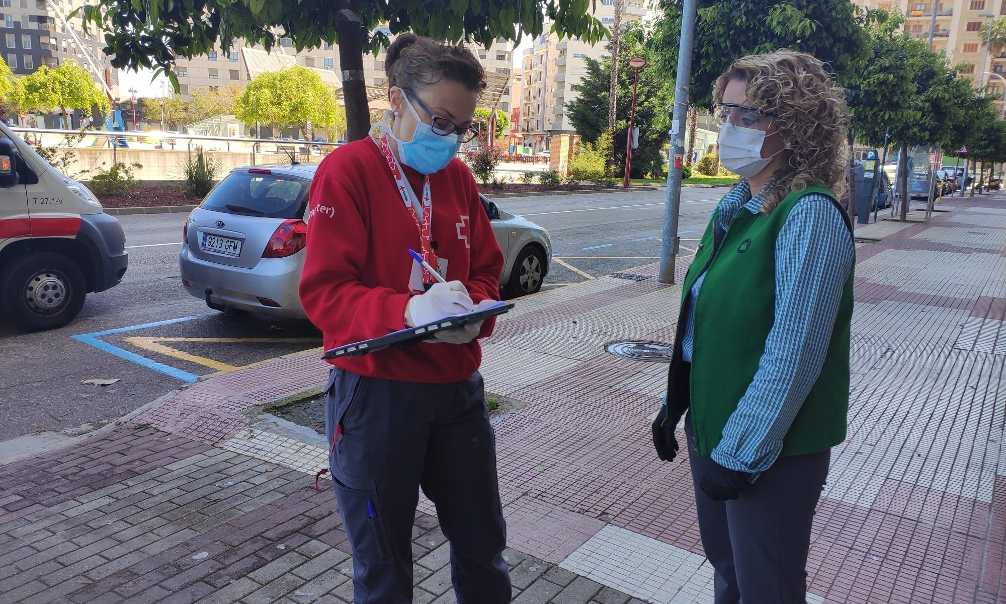 Mercadona Alzira dona 750 quilos de productes de xarcuteria i embotit