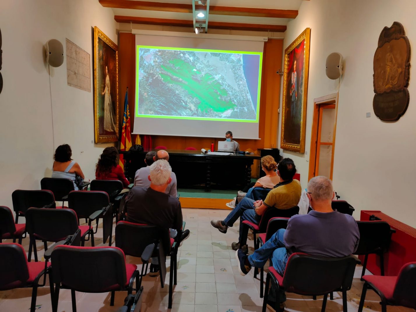 Alzira impulsa la creación de un consorcio de seis pueblos para la gestión y la protección en común de la serra de Corbera i de les Agulles
