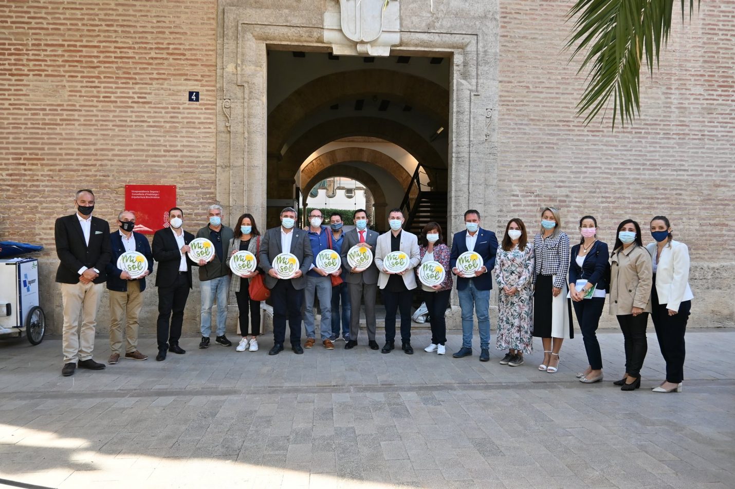 Alzira rep el premi «Mi sol»