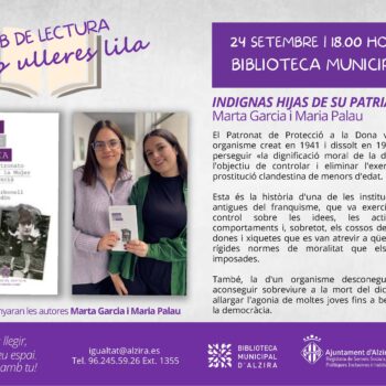Club de Lectura amb ulleres lila