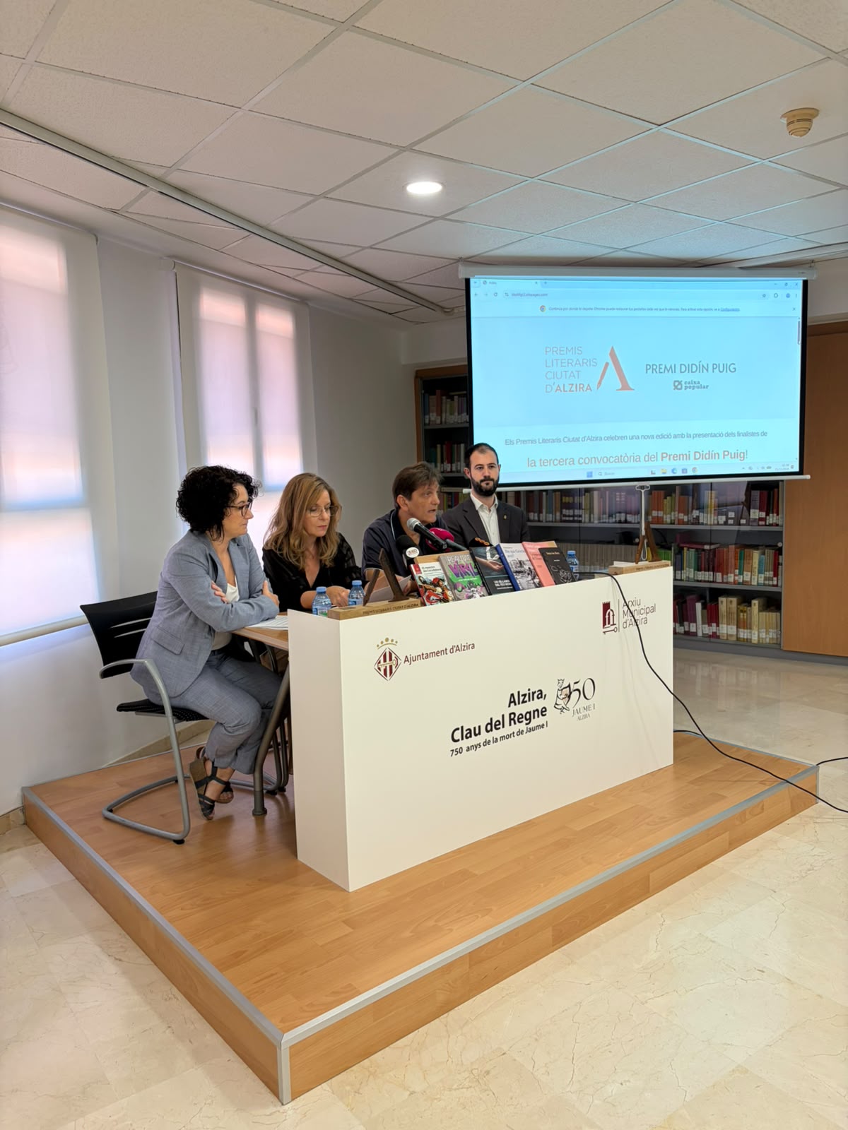 literary awards in alzira celebrate community participation and culture
